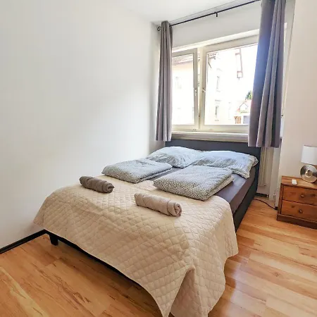 2 Bed Flat - Sleeps 3 - Pets - Parking - Wifi Apartamento